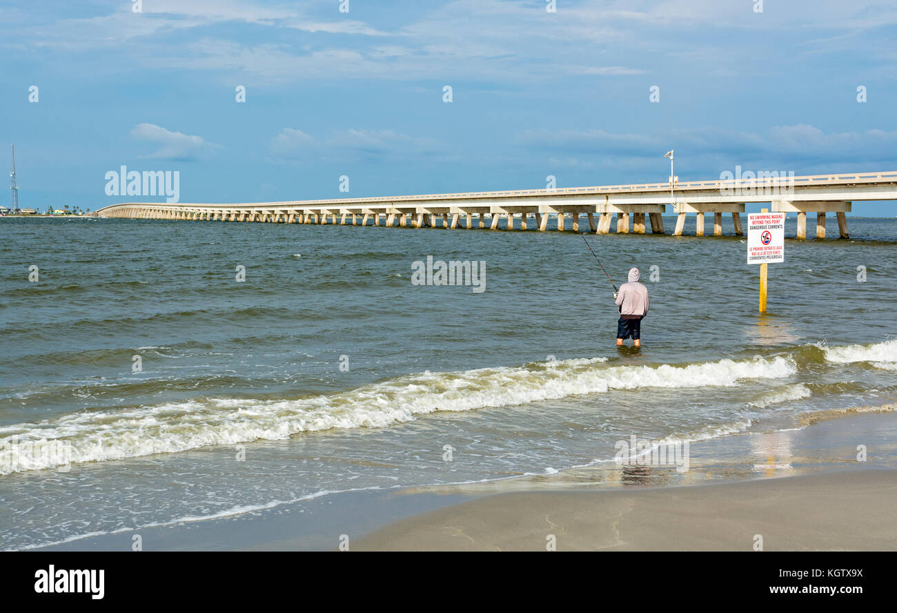 Galveston Island, Texas, San Luis Pass, pêcheur Banque D'Images