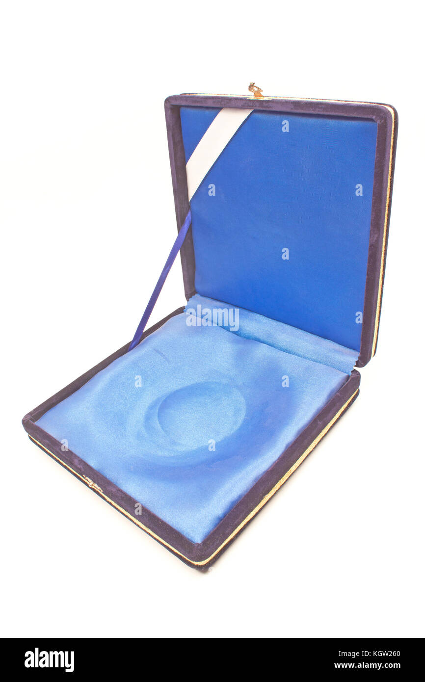 Peluche vintage blue gift box isolated on white Banque D'Images
