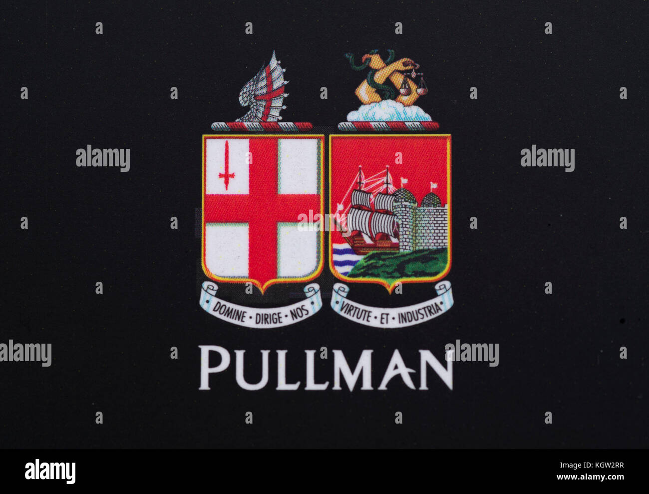 Mitch tonks lance son menu gastronomique à paddingrton pullman station avec l'écrivain alimentaire xanthe argile (haut bleu/rouge) Banque D'Images