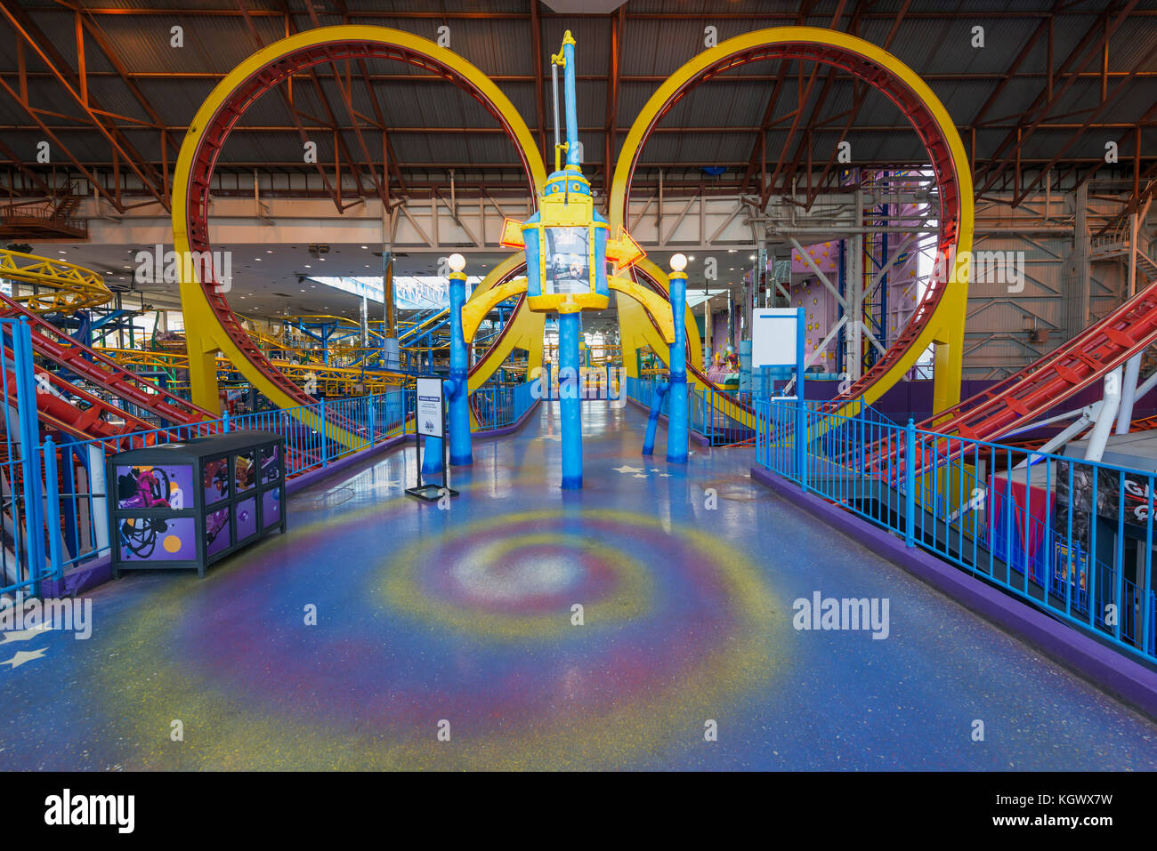Galaxyland Banque D Image Et Photos Alamy Galaxyland Banque D Image Et Photos Alamy