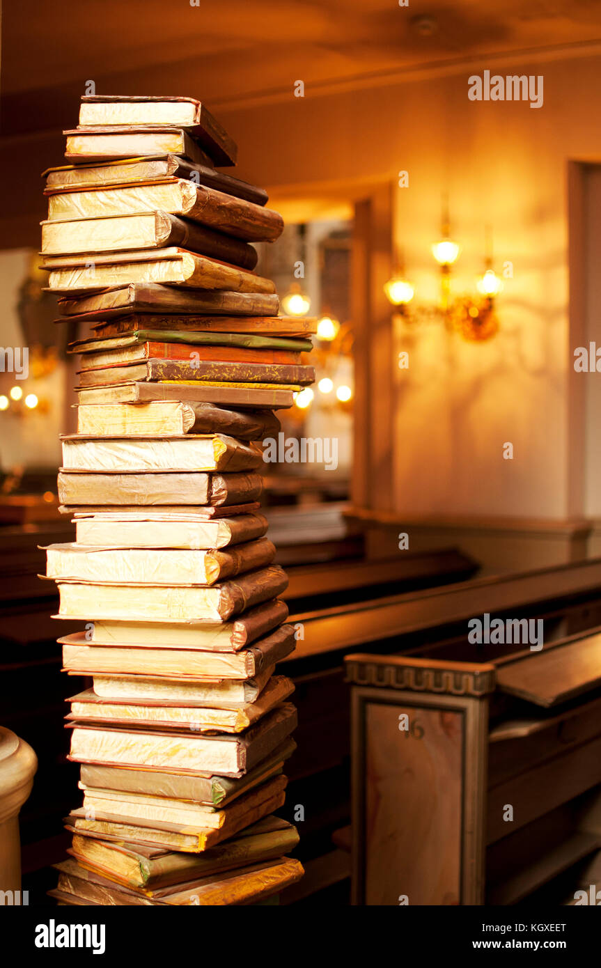 Pile de livres anciens Banque D'Images