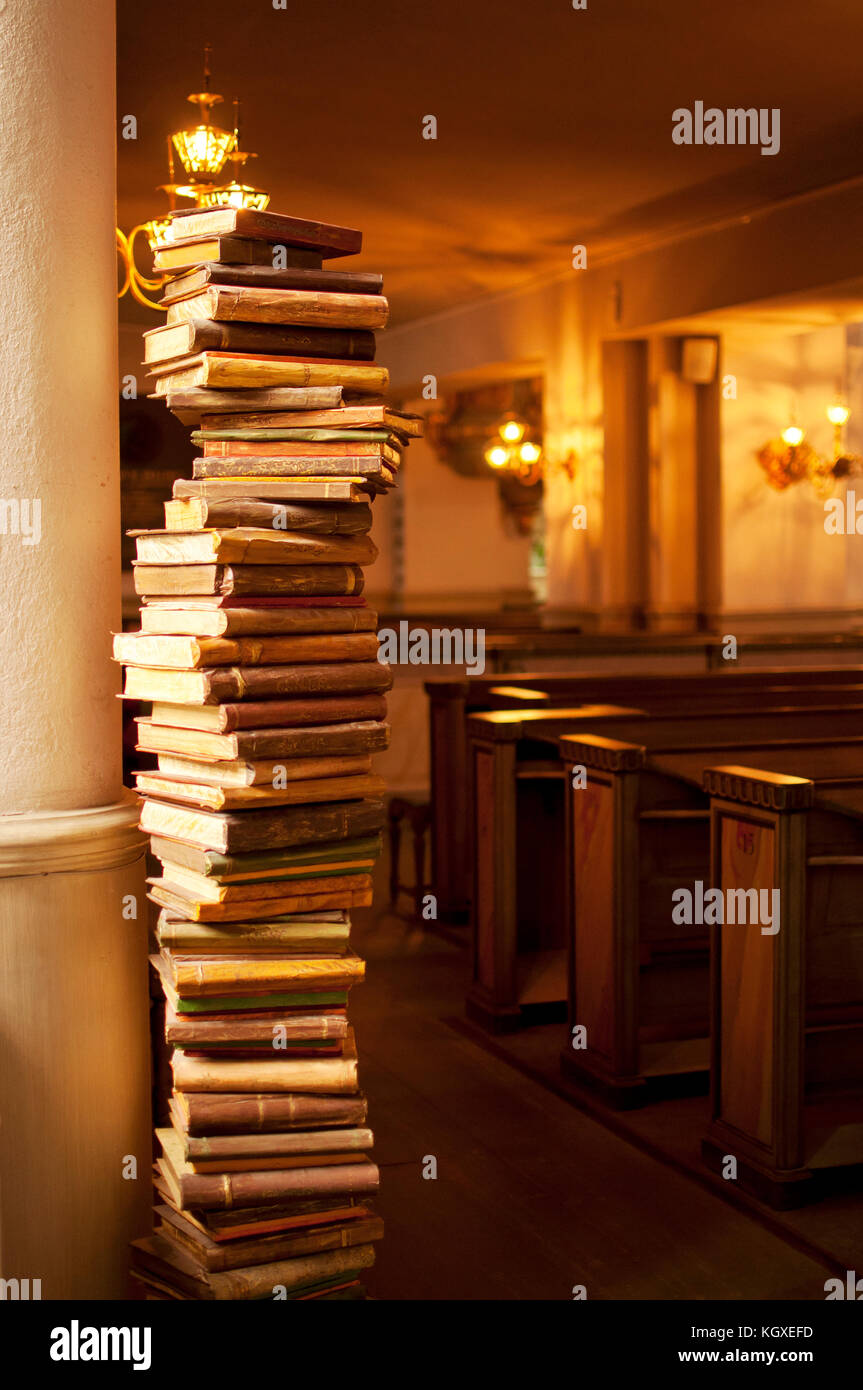 Pile de livres anciens Banque D'Images