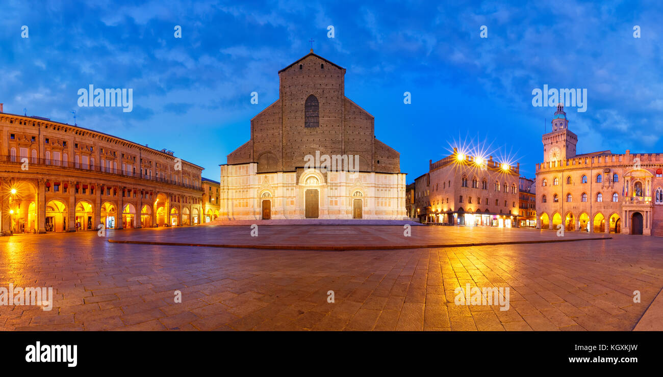 Panorama de la place Piazza Maggiore, Bologne, Italie Banque D'Images