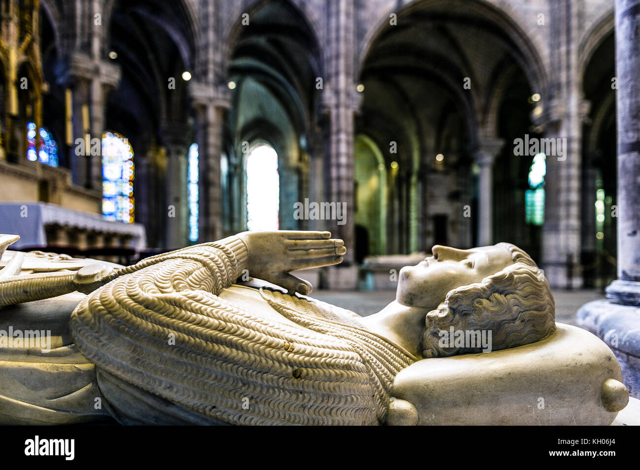 La France. Seine-Saint-Denis (93). Basilique de Saint-Denis. Nécropole des rois de France. Gisants de Robert II d'Artois, roi de France Banque D'Images