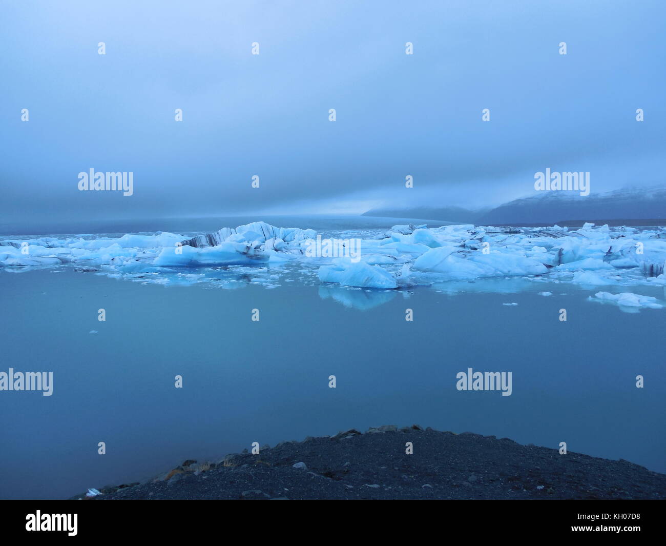 Le lac glaciaire Jökulsárlón dans le parc national du Vatnajökull , Islande, Europe Banque D'Images