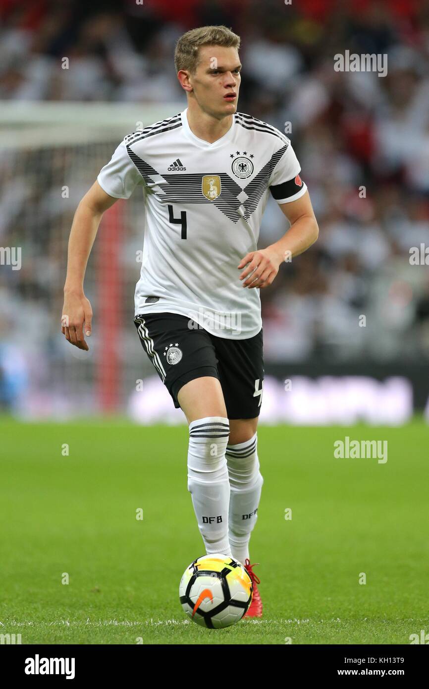 MATHIAS GINTER ALLEMAGNE & BORUSSIA MÖNCHENGLADBACH ANGLETERRE V ALLEMAGNE, INTERNATIONAL FRIENDLY WEMBLEY STADIUM, LONDRES, ANGLETERRE 10 NOVEMBRE 2017 GBB5162 STRICTEMENT À USAGE ÉDITORIAL SEULEMENT. Si Le Joueur Ou Les Joueurs Représentés Dans Cette Image Jouent Ou Jouent Pour Un Club Anglais Ou L'Équipe Nationale D'Angleterre. Ensuite, Cette Image Ne Peut Être Utilisée Qu'À Des Fins Éditoriales. Aucune Utilisation Commerciale. Les utilisations Suivantes Sont Également restreintes MÊME DANS UN CONTEXTE ÉDITORIAL : utilisation en association avec, ou partie de, tout contenu audio, vidéo, données, listes de structures, logos de clubs/ligues, Paris, Jeux ou tout autre service « en direct » non autorisé Banque D'Images