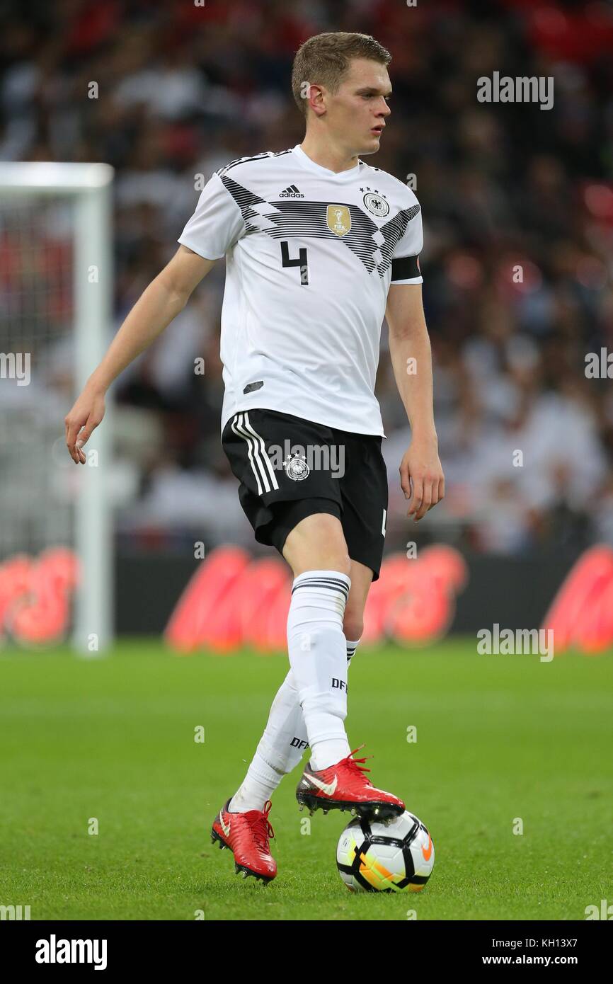 MATHIAS GINTER ALLEMAGNE & BORUSSIA MÖNCHENGLADBACH ANGLETERRE V ALLEMAGNE, INTERNATIONAL FRIENDLY WEMBLEY STADIUM, LONDRES, ANGLETERRE 10 NOVEMBRE 2017 GBB5205 STRICTEMENT À USAGE ÉDITORIAL SEULEMENT. Si Le Joueur Ou Les Joueurs Représentés Dans Cette Image Jouent Ou Jouent Pour Un Club Anglais Ou L'Équipe Nationale D'Angleterre. Ensuite, Cette Image Ne Peut Être Utilisée Qu'À Des Fins Éditoriales. Aucune Utilisation Commerciale. Les utilisations Suivantes Sont Également restreintes MÊME DANS UN CONTEXTE ÉDITORIAL : utilisation en association avec, ou partie de, tout contenu audio, vidéo, données, listes de structures, logos de clubs/ligues, Paris, Jeux ou tout autre service « en direct » non autorisé Banque D'Images