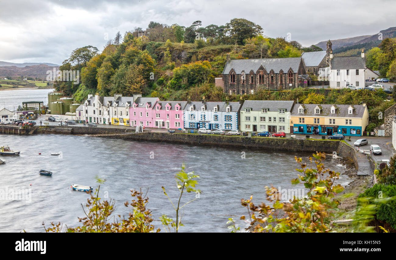 Maisons colorées à Portree, île de Skye en Ecosse Banque D'Images