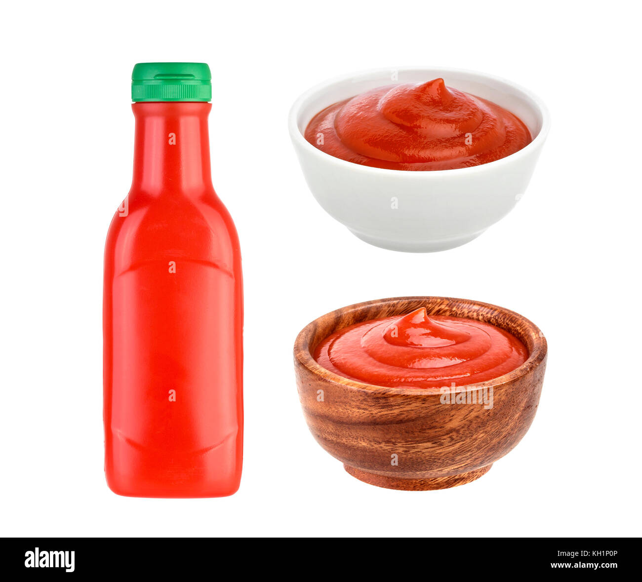Bouteille de ketchup dans un bol et isolé sur fond blanc. partie de la sauce tomate. with clipping path. Banque D'Images