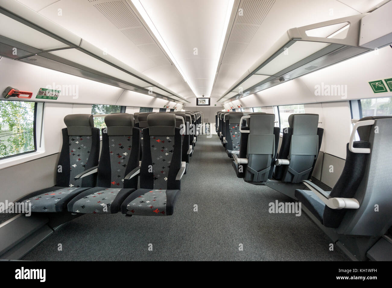 Intérieur d'un train moderne Banque D'Images