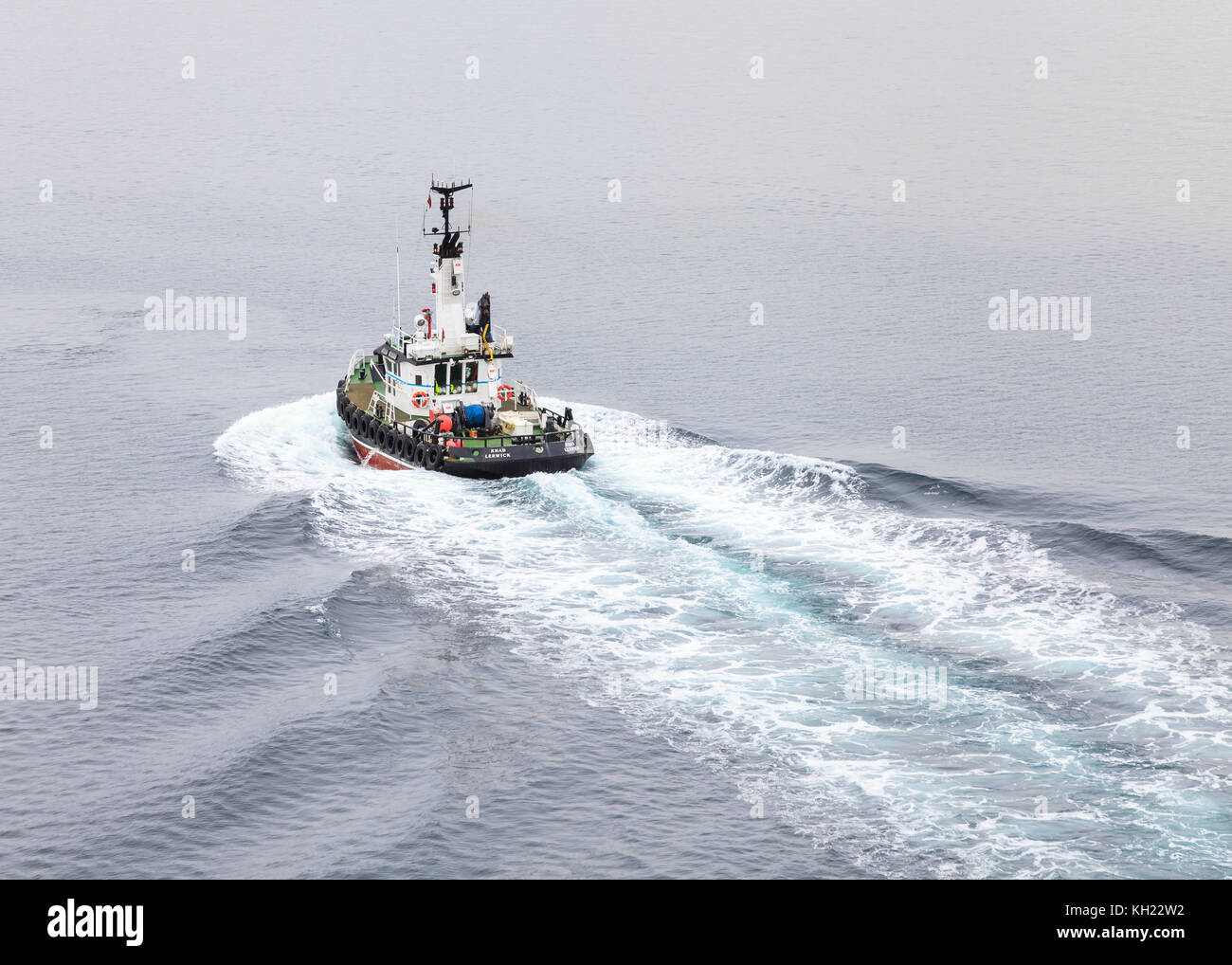 Le bateau-pilote de Lerwick, Knab, au large des îles Shetland, en Écosse. Banque D'Images