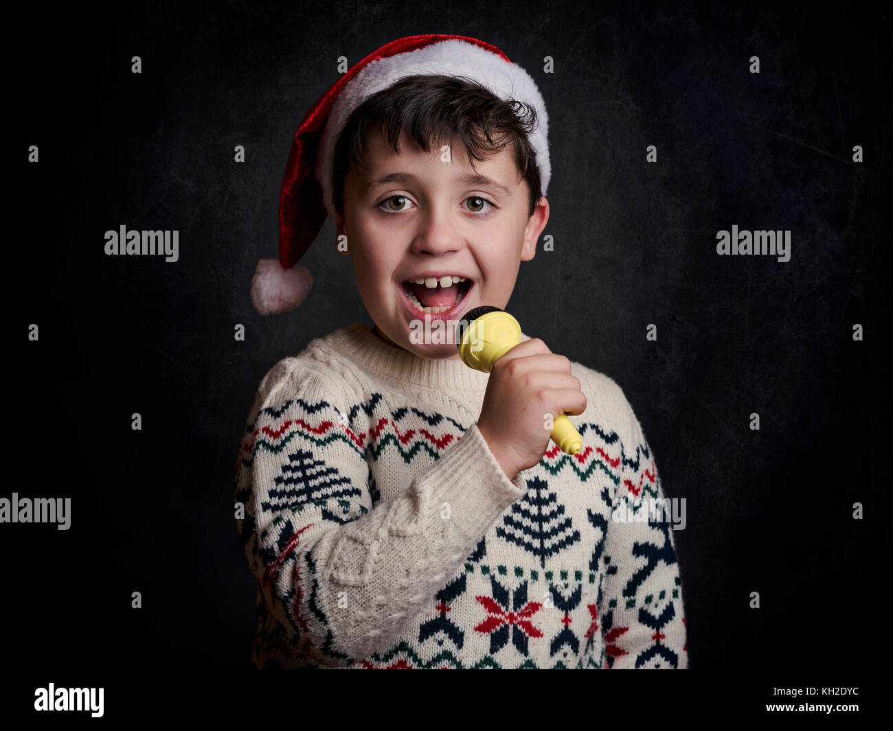 Le chant de l'enfant de noël à Noël Banque D'Images