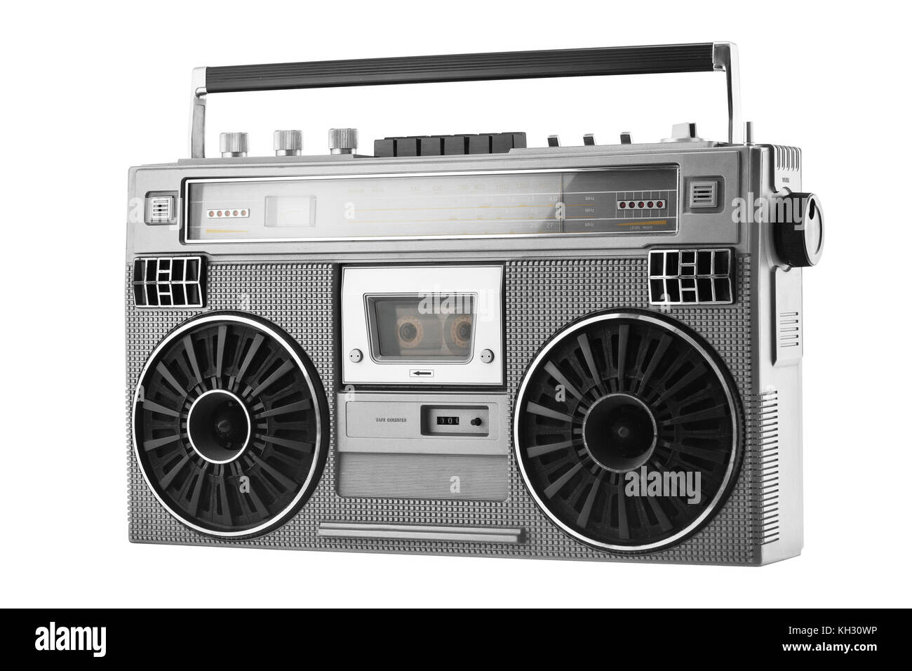 Retro silver Ghetto Blaster ou audio boombox isolé sur fond blanc Banque D'Images