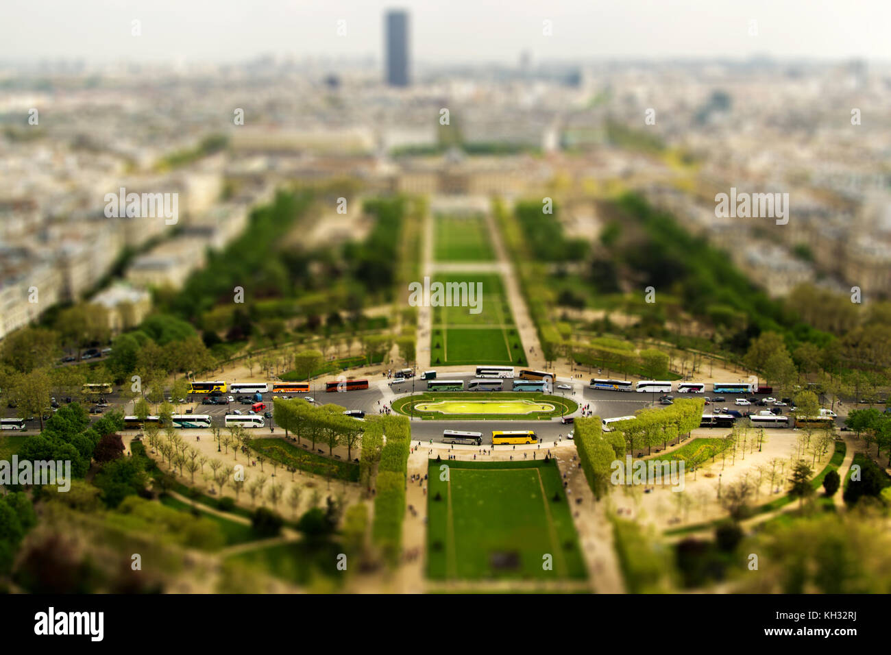 Champ de Mars vu de la Tour Eiffel, Paris (France) - effet Tilt Shift Banque D'Images