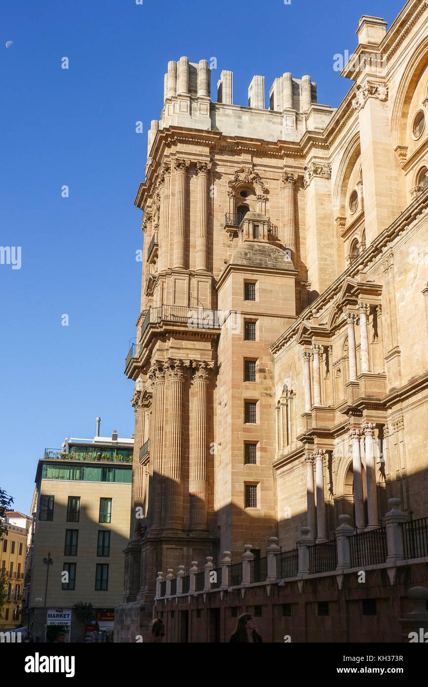 Cathédrale de Málaga avec clocher sud inachevée, Santa Iglesia Catedral Basílica de la Encarnación, Malaga, Andalousie, espagne. Banque D'Images