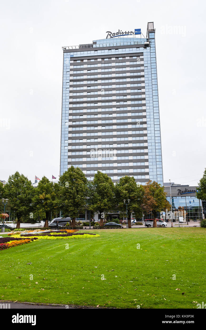 Riga, Lettonie - septembre 3, 2017 : construction de l'établissement Radisson Blu Hotel sur Elizabetes iela à Riga City en septembre. La rue Elizabetes Riga s'étend de la po Banque D'Images