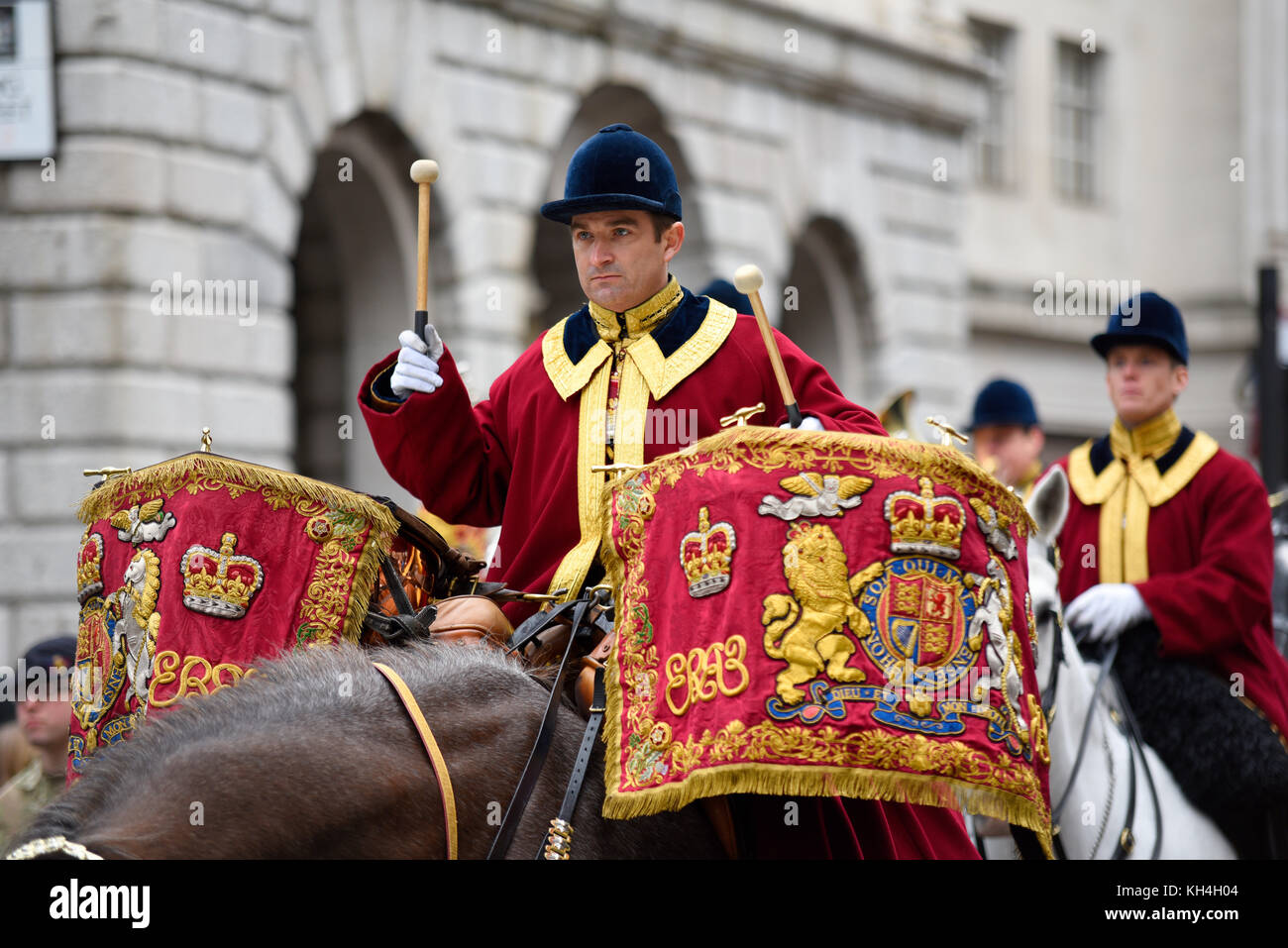 Groupe du Household Cavalry Mounted Regiment au défilé du Lord Mayor's Show procession le long de Cheapside, Londres. Dans la ville Banque D'Images