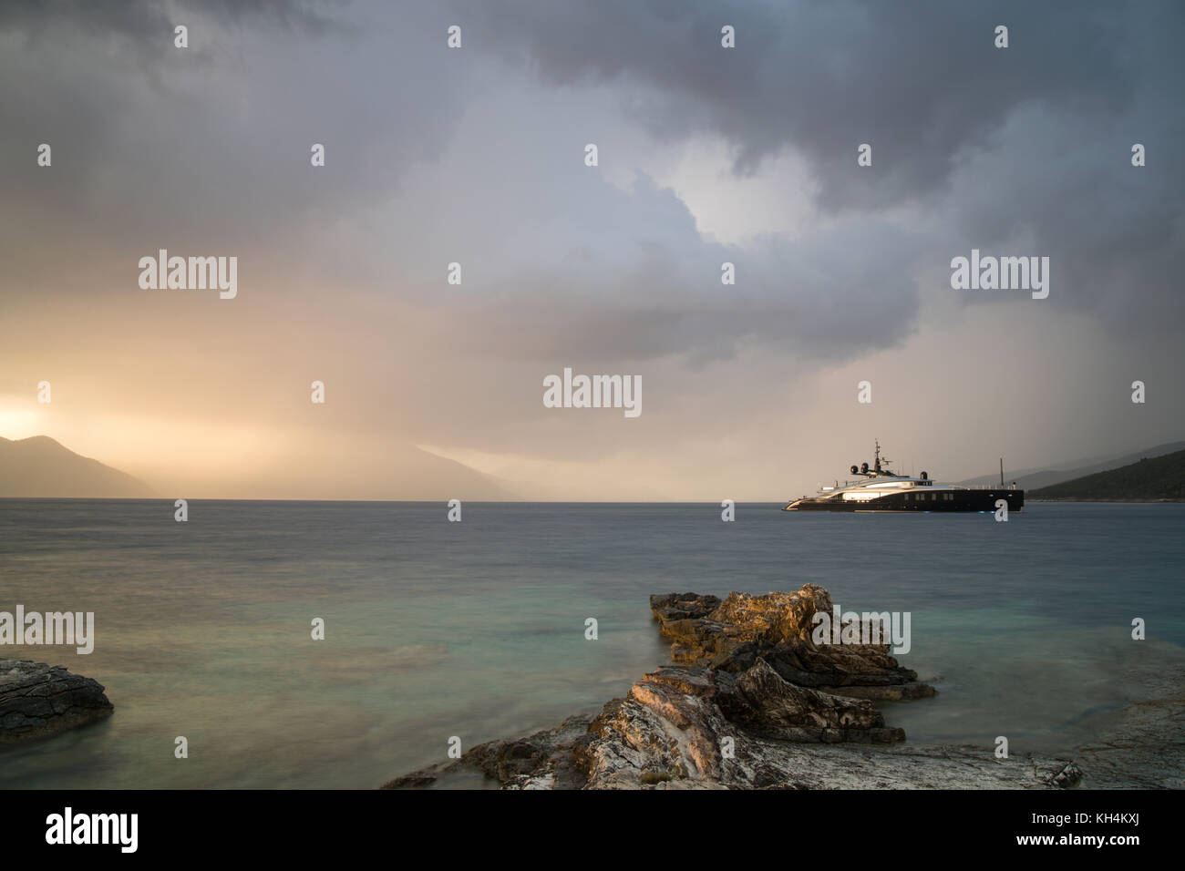 Super yacht, Fiscardo Kefalonia, Grèce, Banque D'Images