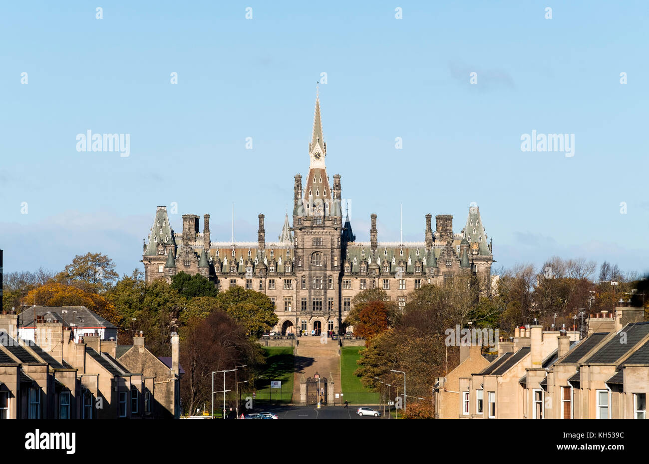 Vue sur le Fettes College d'Édimbourg, en Écosse, au Royaume-Uni Banque D'Images