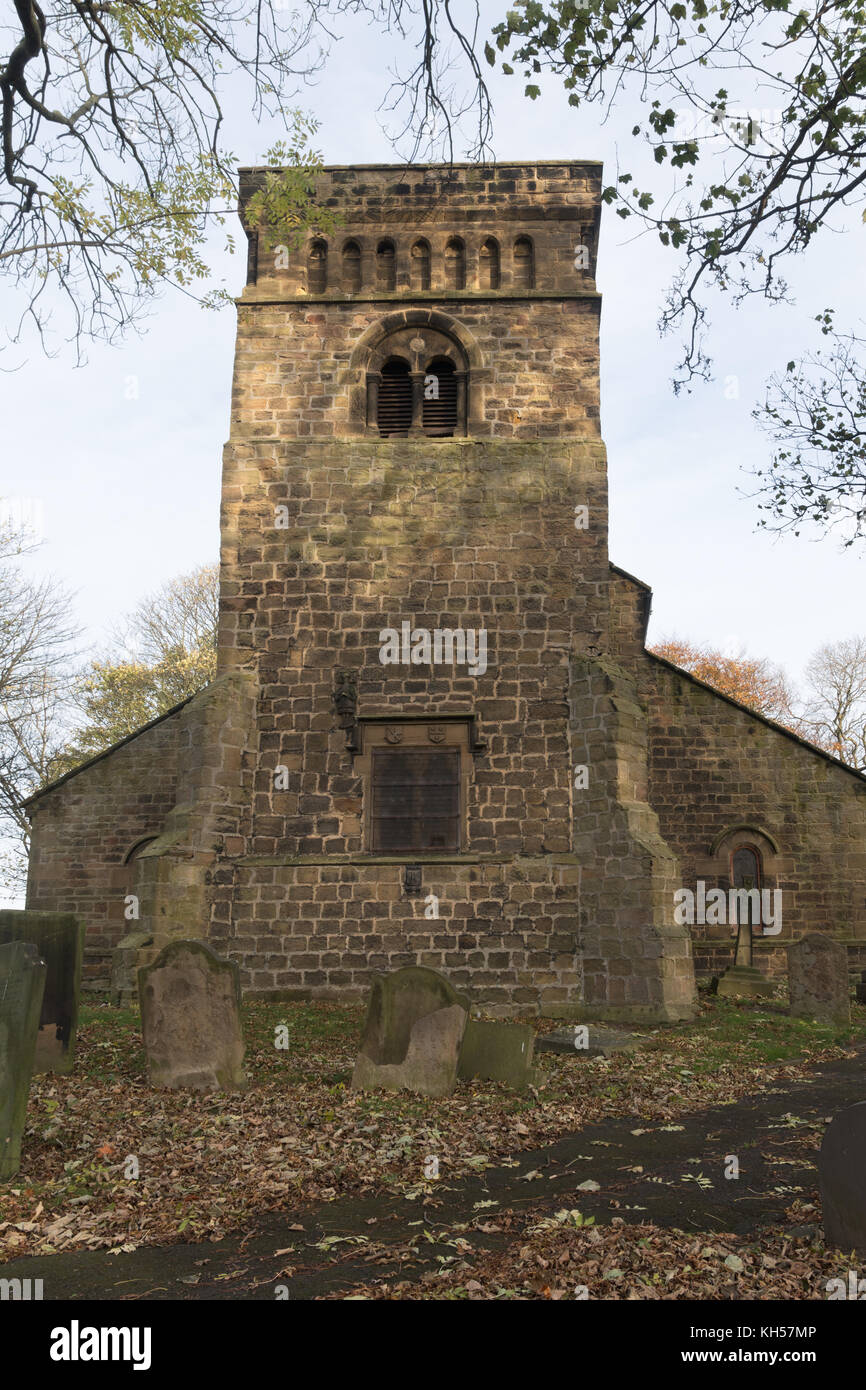 La tour ouest de l'église de St Mary, Woodhorn, près de Northumberland, Newbiggin, England, UK Banque D'Images