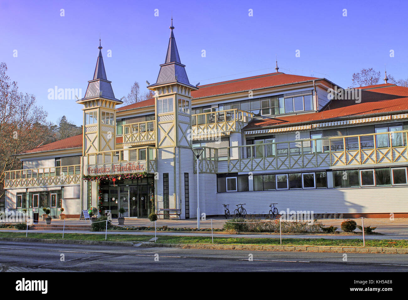 Resort balnéaire populaire. lake heviz, Hongrie. décembre 2016. Banque D'Images