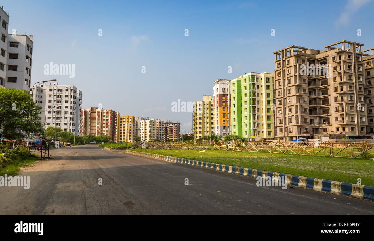 Quartier résidentiel avec des grands immeubles d'habitation à la ville de rajarhat Calcutta, Inde. Banque D'Images