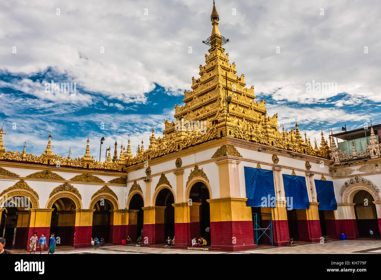 Le Temple du Bouddha Mahamuni, Mandalay, Myanmar Banque D'Images
