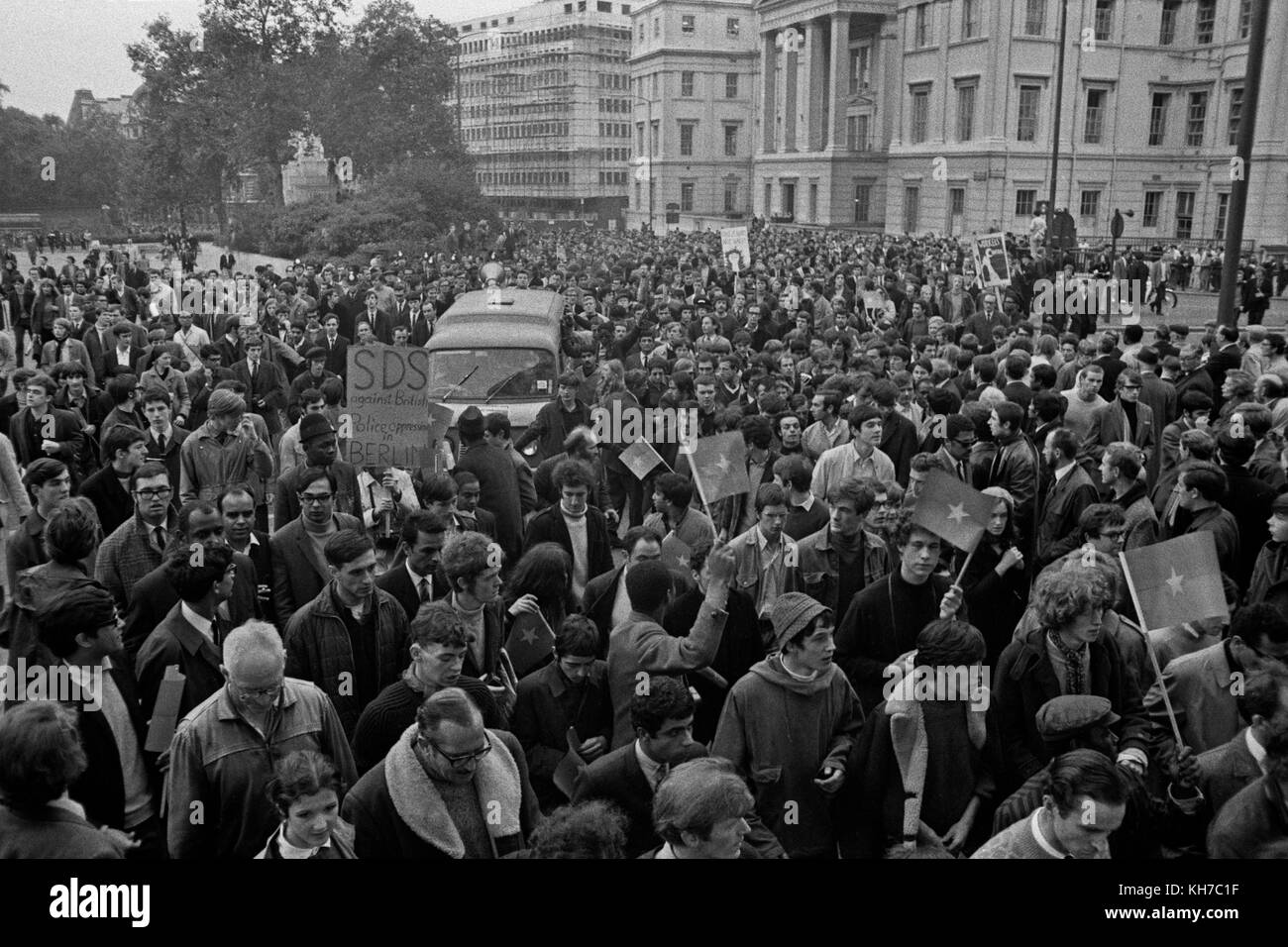 Rassemblement contre la guerre du vietnam londres octobre 1968 Banque D'Images