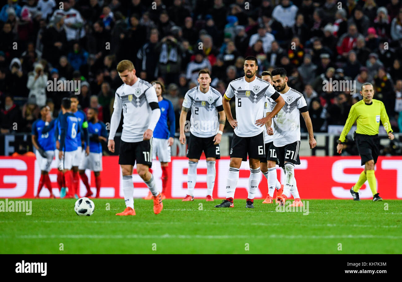 Koeln, Deutschland. 14 novembre 2017. Die Mannschaft enttauscht after dem ersten Gegentor GES/ Fussball/ Freundschaftsspiel : Allemagne - Frankreich, 14.11.2017 Football/Soccer : match amical : Allemagne vs France, Cologne, 14 novembre 2017 |utilisation dans le monde entier crédit : dpa/Alamy Live News Banque D'Images