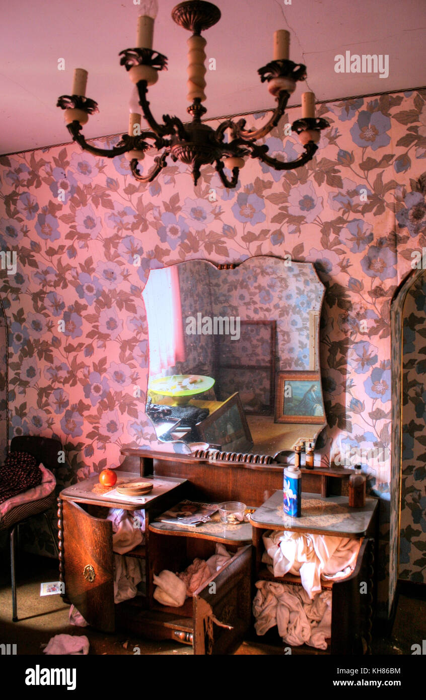 Belgique : images obsédantes ont révélé une importante collection de trophées dans une maison abandonnée qui semble comme s'il a été figé dans le temps. La seri Banque D'Images