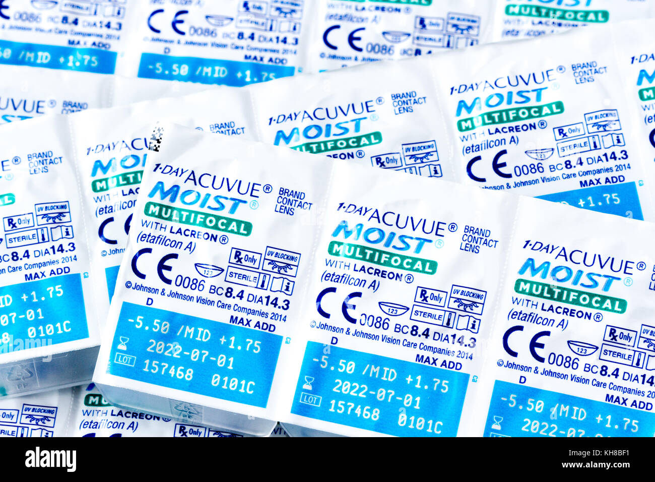 1-Day Acuvue Moist, Multifocales Lentilles La lentille de contact, Royaume-Uni Banque D'Images