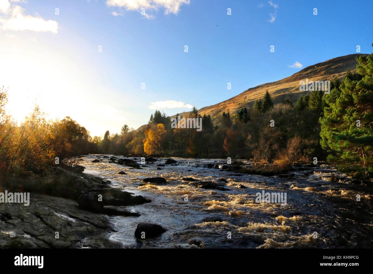 Chutes de Dochart Cascade, Killin, Ecosse Banque D'Images