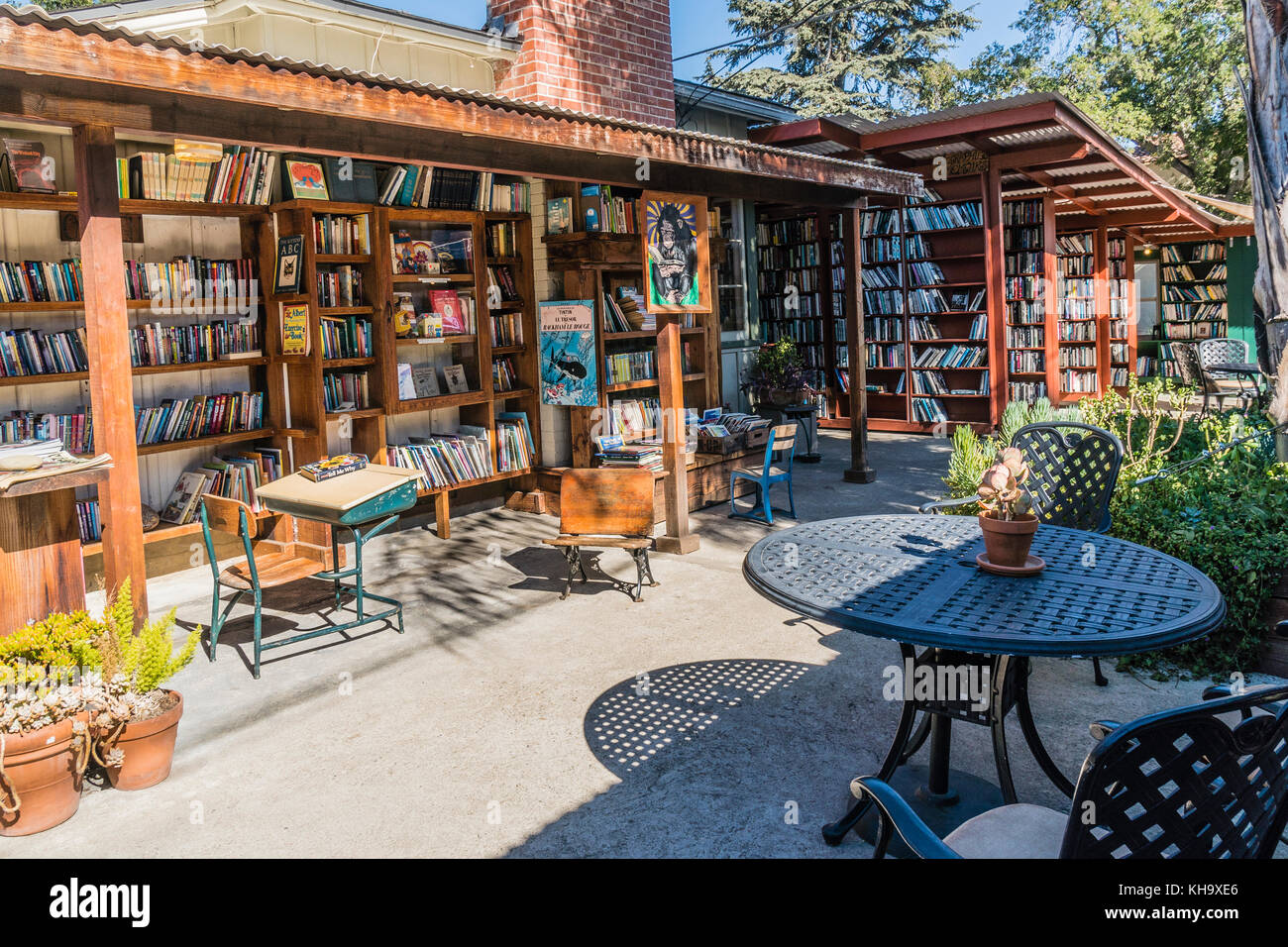 La plus grande librairie de plein air, Bart's Books à Ojai, en Californie. Banque D'Images