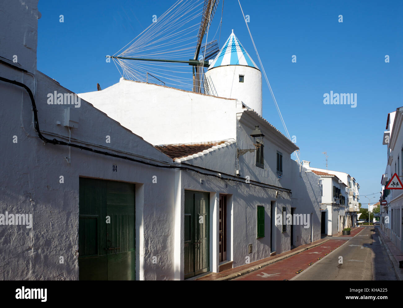 Moulin et rue Saint Lluis Minorque espagne Banque D'Images