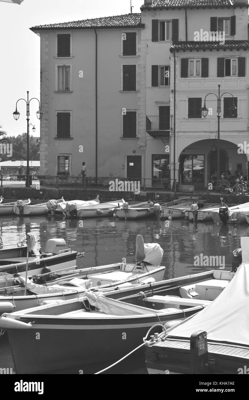 Desenzano del garda Banque d images noir et blanc Alamy