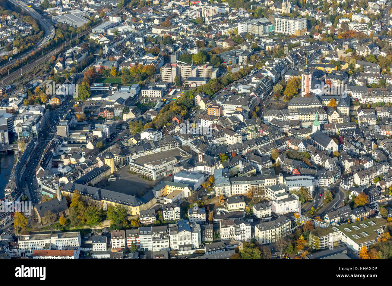 Schlossberg, Château supérieur, Château inférieur, Siegen, Siegerland, Rhénanie du Nord-Westphalie, Allemagne Banque D'Images