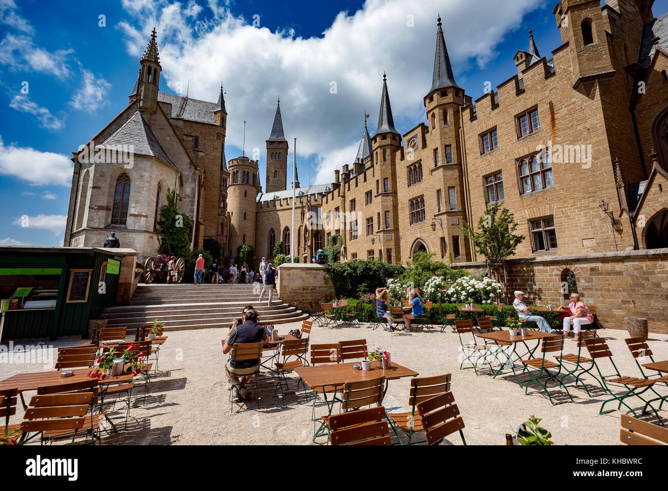 Le Château de Hohenzollern, Allemagne - le 24 juin 2017 : Le Château de Hohenzollern (en allemand : à propos de ce son burg hohenzollern) est le siège ancestral de la imperial h Banque D'Images