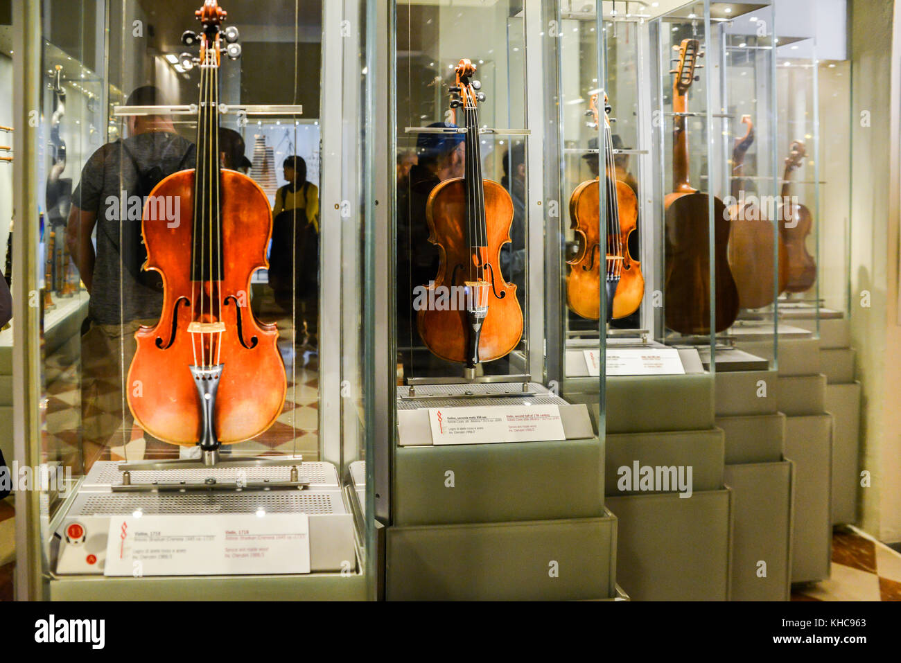 Florence, Italie - 31 octobre 2017 : Si vous rendez fou de l'opéra, le théâtre et la musique classique, de l'Accademia est l'un des meilleurs endroits à visiter Banque D'Images
