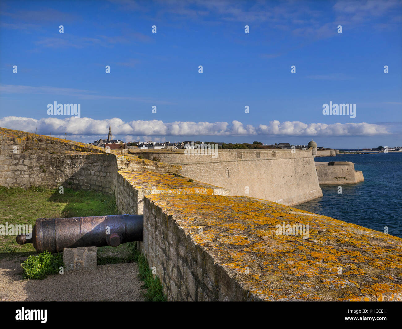 FORT CANNON à La Citadelle La Citadelle / une région côtière en forme d'étoiles historique fort, construit en 1591 à Port-Louis, Lorient, Bretagne France Banque D'Images
