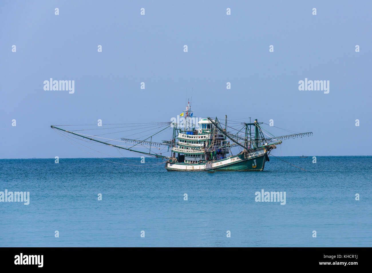 Bateau de pêche thaïlandais traditionnel, l'île de Koh Kood, Thaïlande Banque D'Images