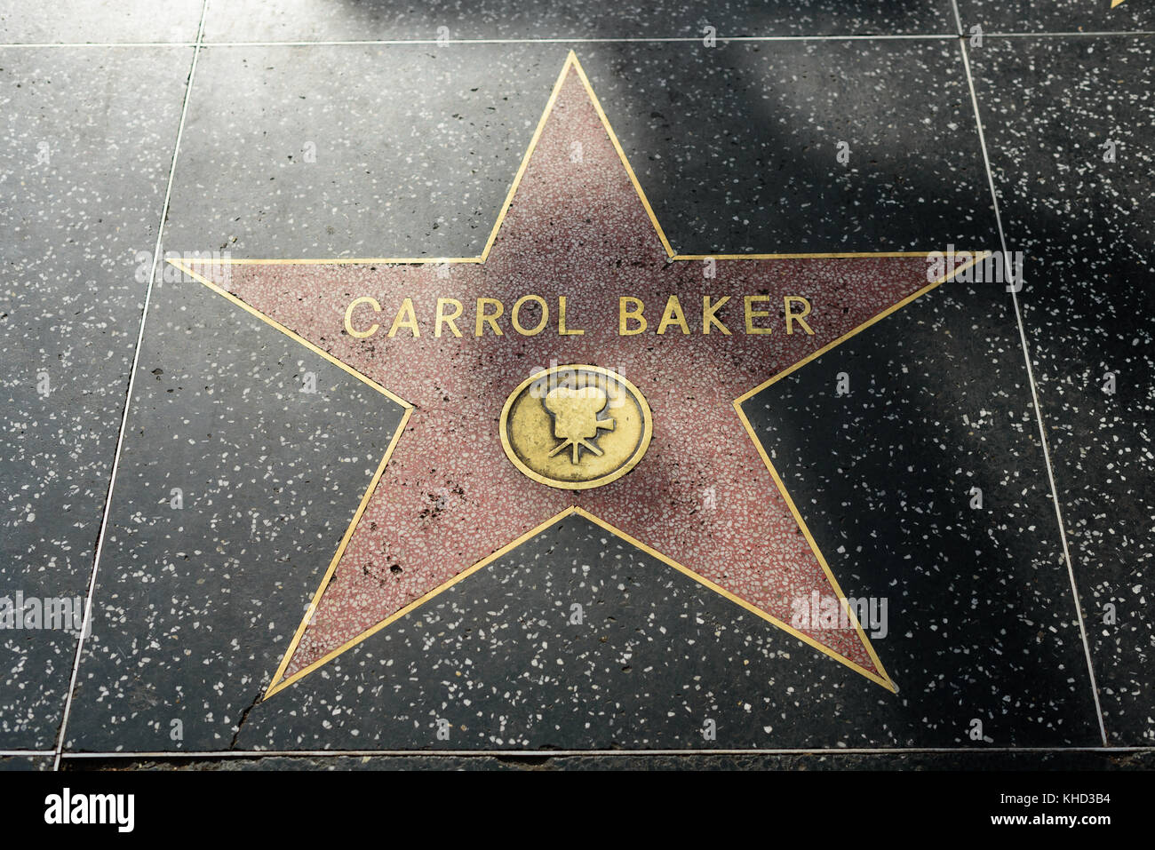 HOLLYWOOD, CA - DÉCEMBRE 06 : Carol Baker star sur le Hollywood Walk of Fame à Hollywood, Californie, le 6 décembre 2016. Banque D'Images
