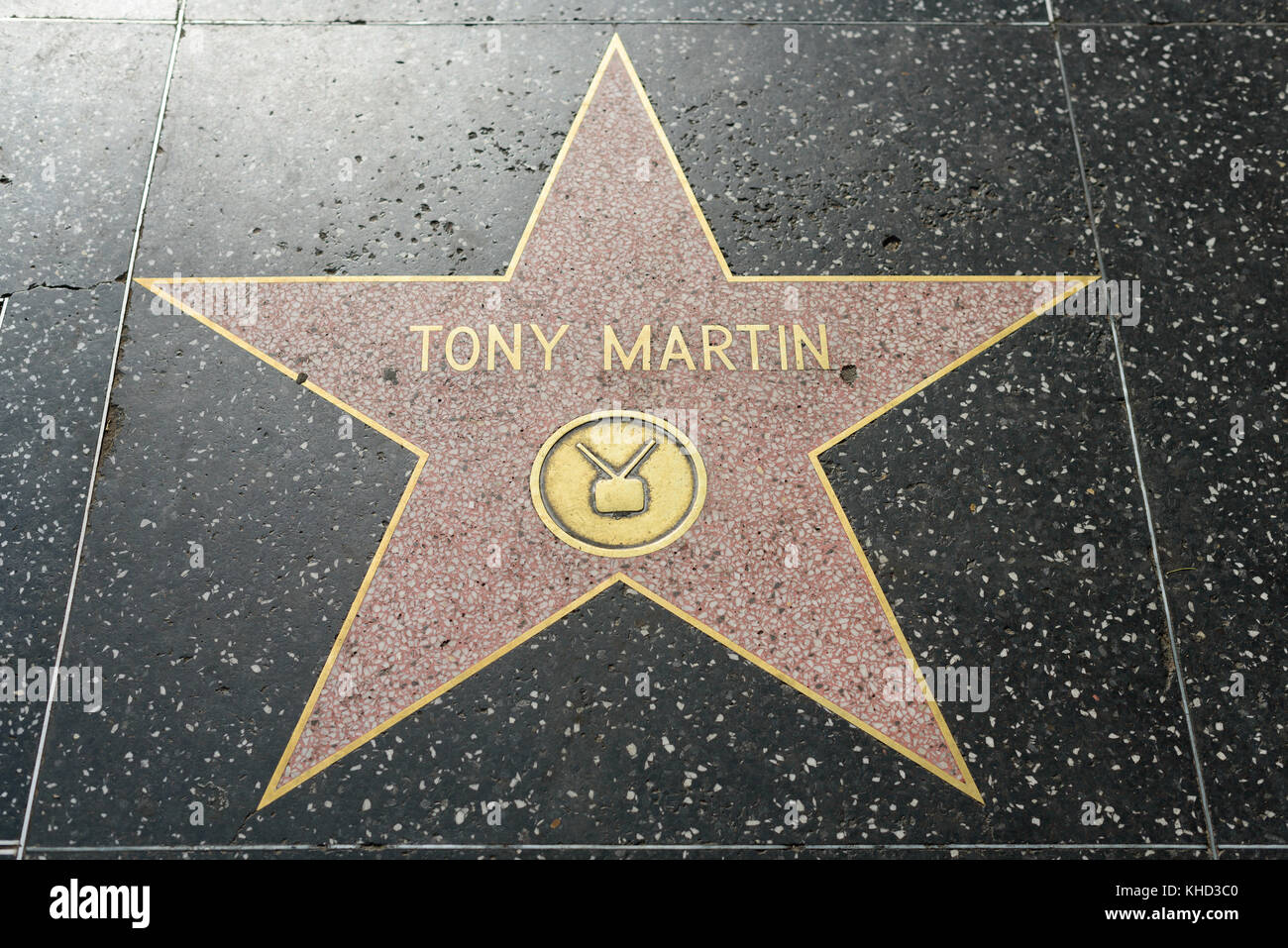 HOLLYWOOD, CA - DÉCEMBRE 06 : Tony Martin star sur le Hollywood Walk of Fame à Hollywood, Californie, le 6 décembre 2016. Banque D'Images