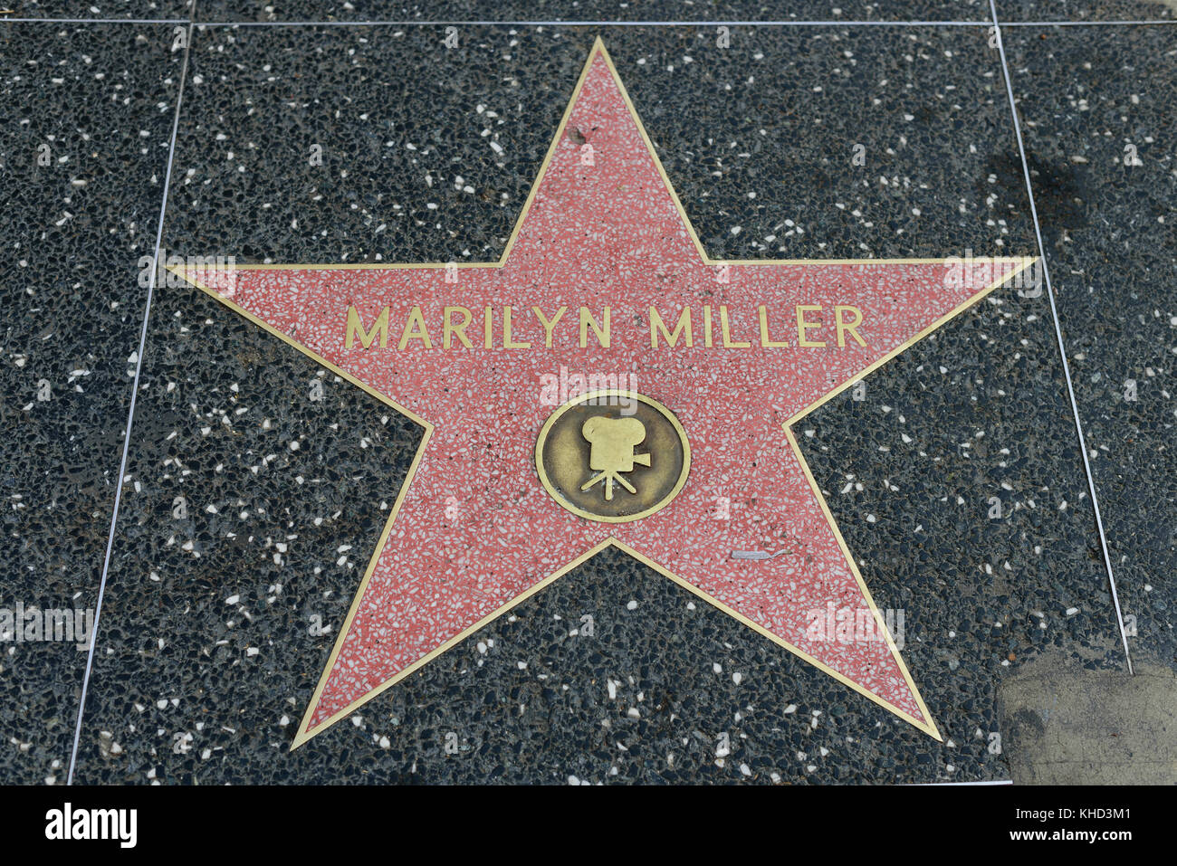 HOLLYWOOD, CA - DÉCEMBRE 06 : Marylin Miller star sur le Hollywood Walk of Fame à Hollywood, Californie, le 6 décembre 2016. Banque D'Images
