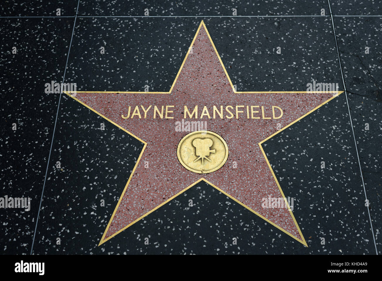 HOLLYWOOD, CA - 06 DÉCEMBRE : la star de Jayne Mansfield sur le Hollywood Walk of Fame à Hollywood, Californie, le 6 décembre 2016. Banque D'Images
