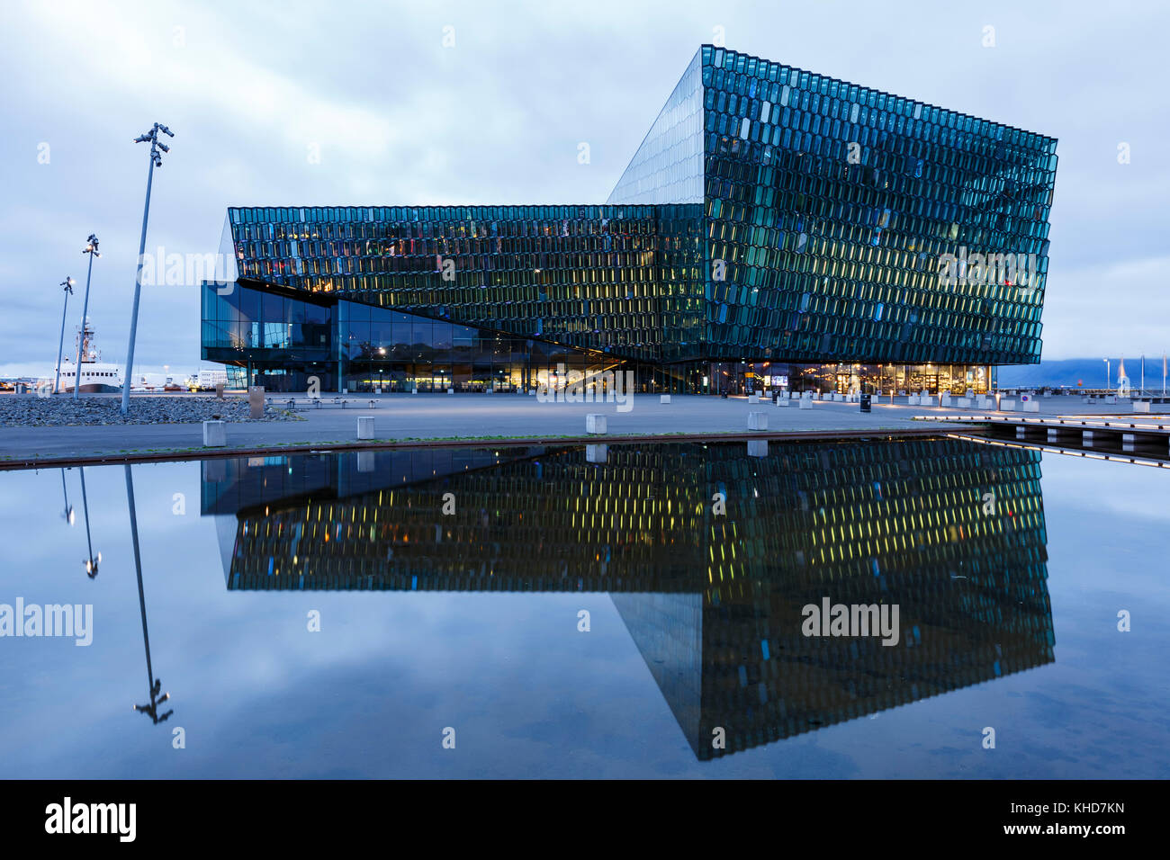 Harpa Concert Hall et centre de conférences, Reykjavik, Islande Banque D'Images