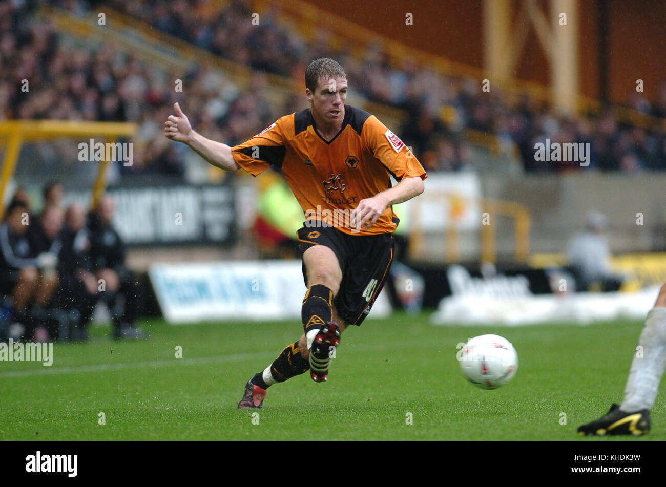 Joueur de Wolverhampton Wanderers Keith Lowe 23 Octobre 2004 Banque D'Images