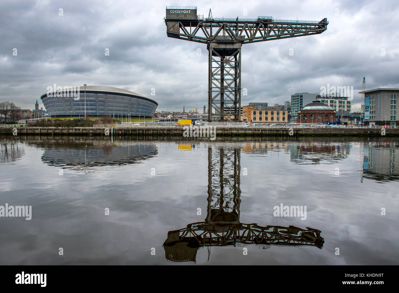 Royaume-uni, Ecosse, GLASGOW, CLYDE RIVER, FINNIESTON CRANE Banque D'Images