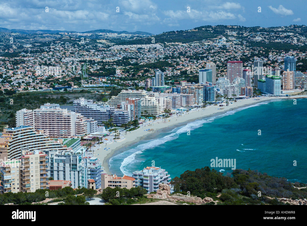 Vue sur Calpe prises de Penon de Ifach, Costa Blanca, Espagne Banque D'Images