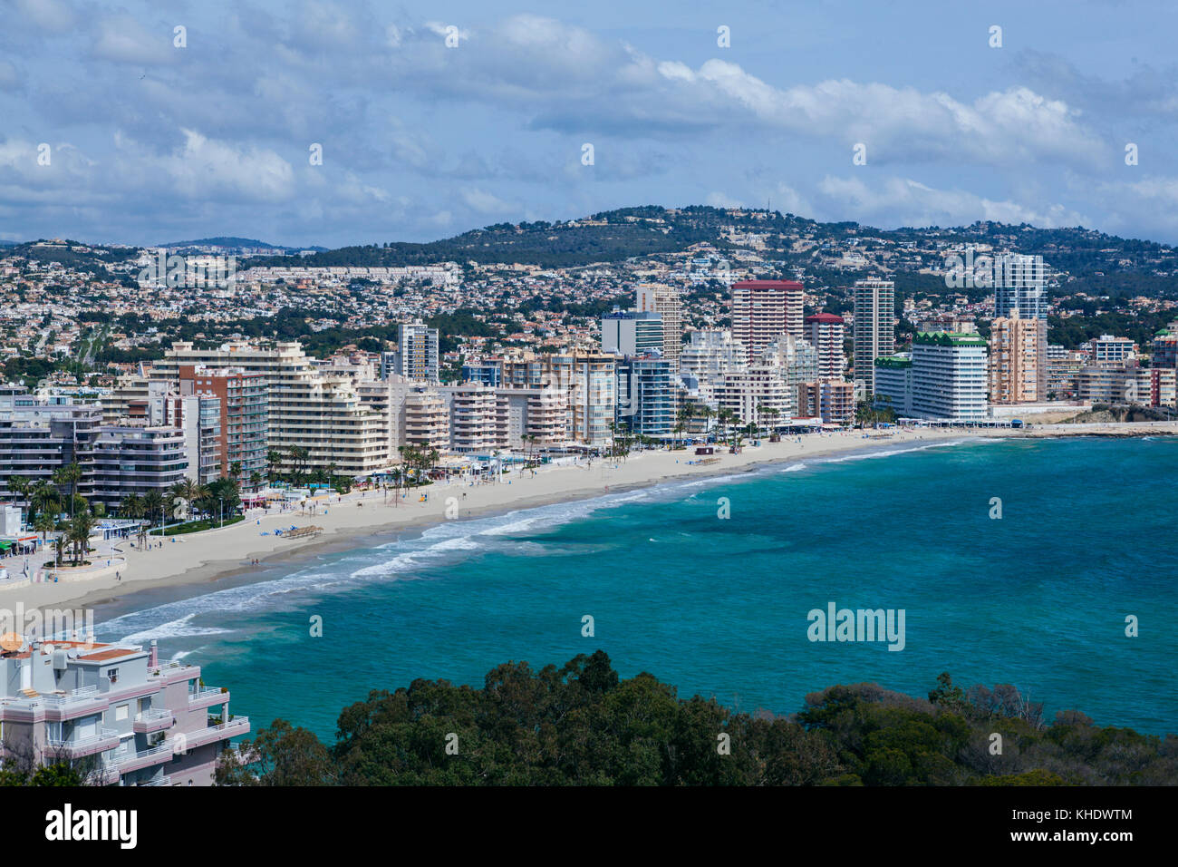 Vue sur Calpe prises de Penon de Ifach, Costa Blanca, Espagne Banque D'Images