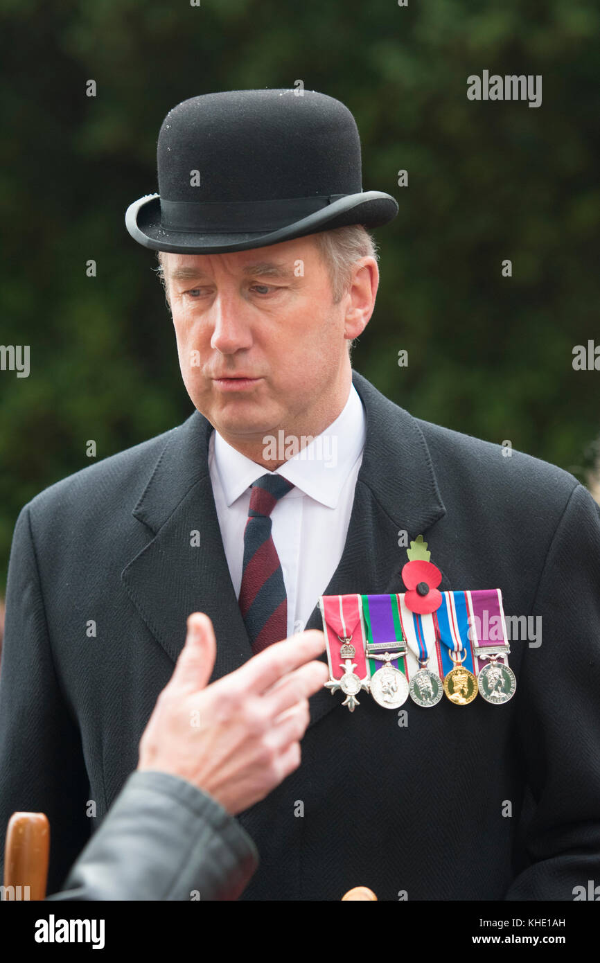 Cllr Stephen Dehnel MBE, ancien garde Grenadier, ancien combattant et ancien conseiller Ashford Bourgh, 1951 – 2019. Banque D'Images